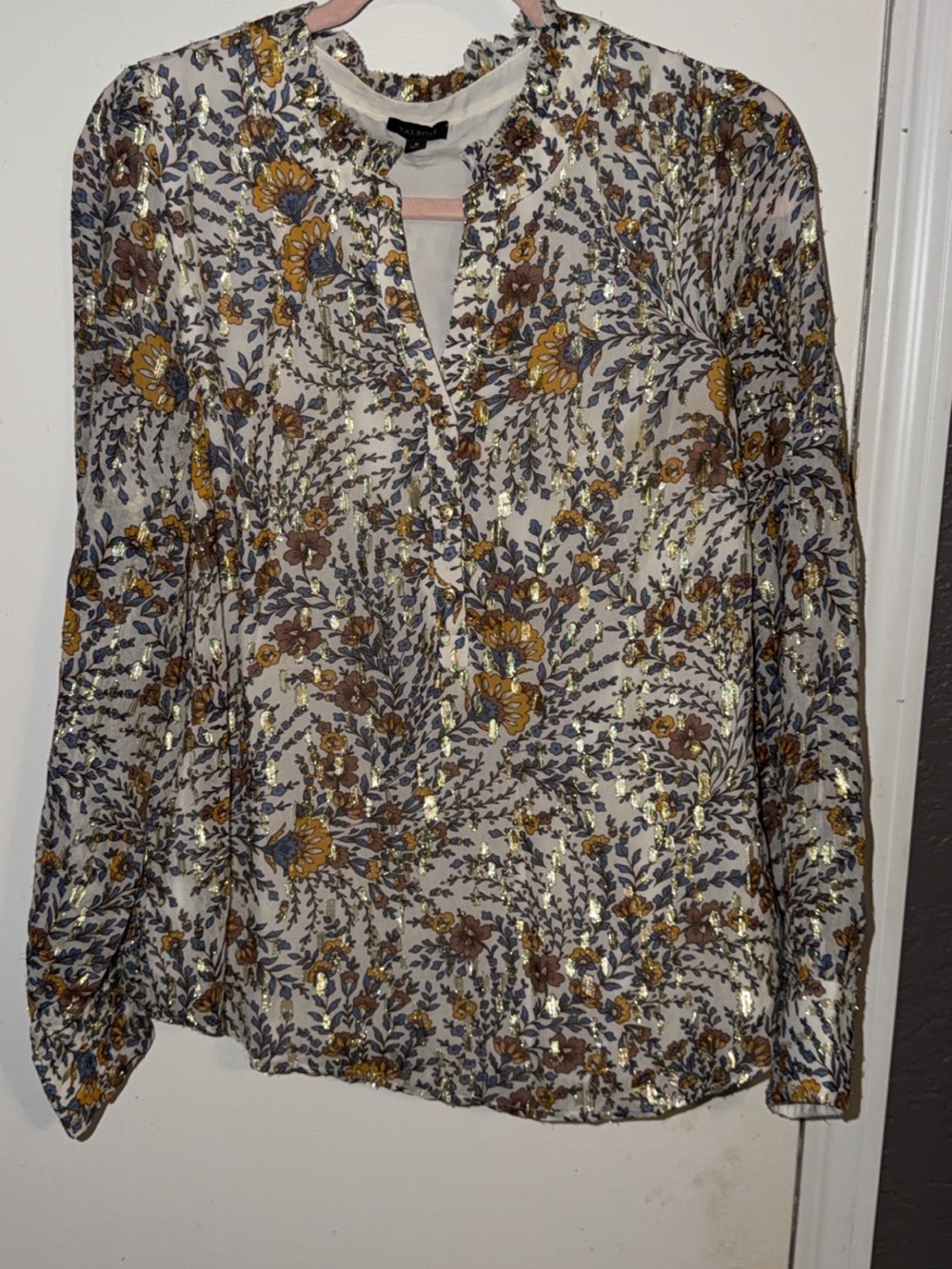 Talbots White Floral Metallic V-Neck Blouse with Gold Accents
